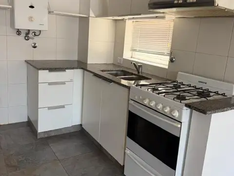 Paraguay 1400, Piso 09