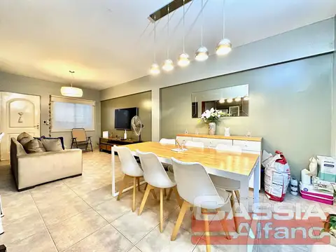 Depto Tipo Casa en Venta en Lomas de Zamora, USD 210.000