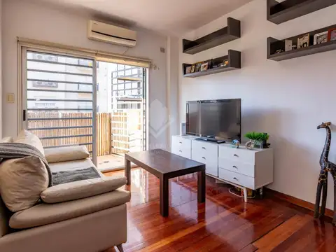 Tomas Lebretón 4900, Piso 5