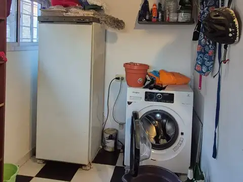 Casa en Alquiler con 1 cochera