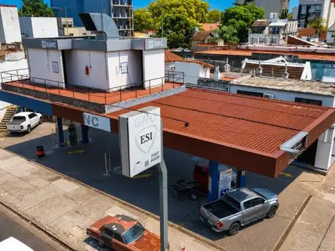 ESQUINA ESTRATÉGICA SOBRE AV. AMÉRICA – IDEAL ESTACIÓN DE SERVICIO / DESARROLLO COMERCIAL
