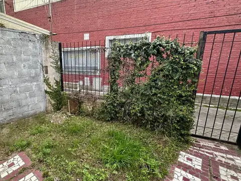 Depto Tipo Casa en Venta con 2 cocheras