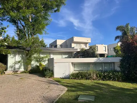 CASA EN ALQUILER - BARRIO PRIVADO EL CAUCE 133 y 478 - 2 DORMITORIOS