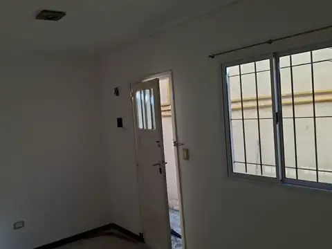 Depto Tipo Casa en Venta en Terminal, USD 36.000