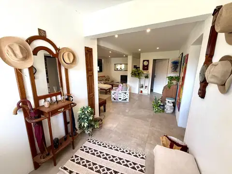 VENTA Casa 4 ambientes Comarca del Sol Pileta