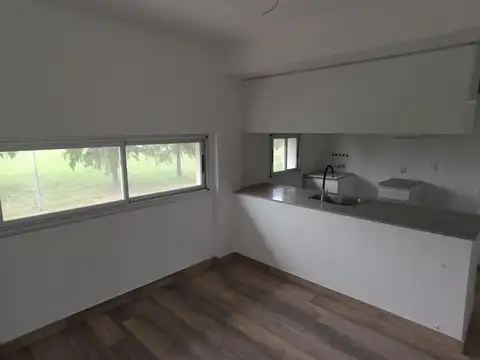 Departamento 3 ambientes con 2 baños