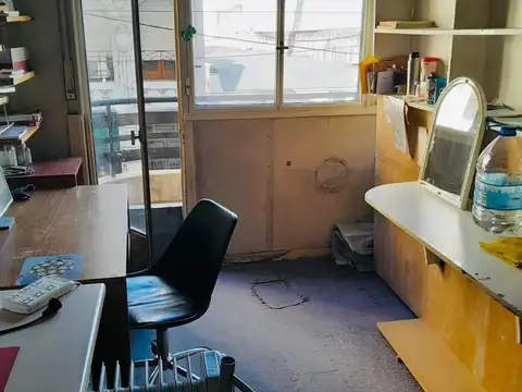 Oficina 2 ambientes con 1 baño