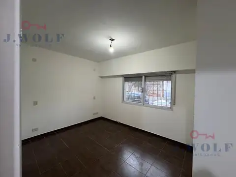 Depto Tipo Casa 2 ambientes con 1 baño