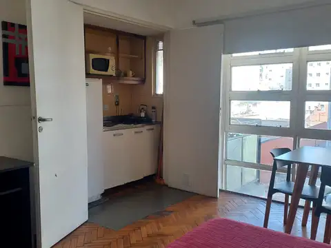 Avenida Callao 200, Piso 4