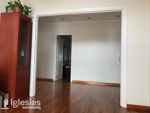 Inmejorable propiedad sobre lote de 10 x 25 metros ubicada en Tapiales