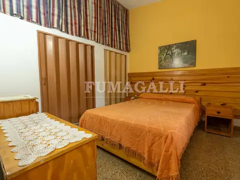 Depto Tipo Casa en Venta 60 años