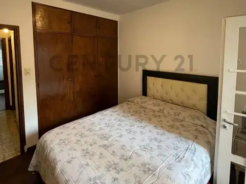 En venta Depto PB con patio - Mendoza y Colón