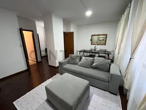 En venta Depto PB con patio - Mendoza y Colón