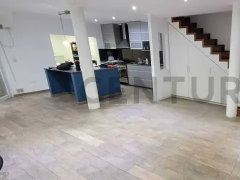 25 de Mayo 500, Piso 0