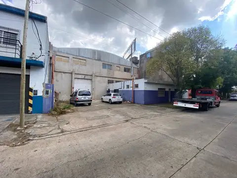 Depósito en Munro
