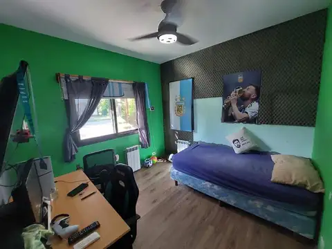 Casa en Venta con 6 cocheras