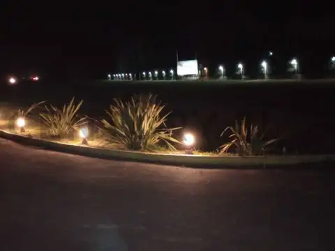 RUTA NACIONAL 3 100, Piso 0