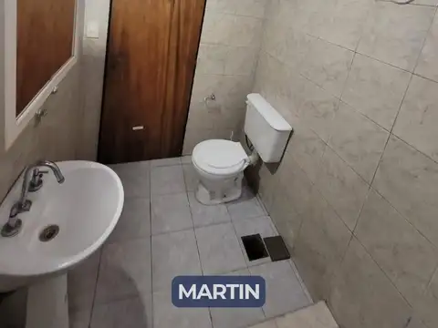 Casa en Alquiler con 1 cochera