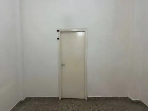 Depto Tipo Casa en Alquiler de Monoambiente