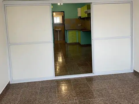 Departamento AMBIENTE Y MEDIO EN ALQUILER BELLA VISTA