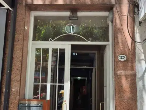 Avenida Corrientes 2400