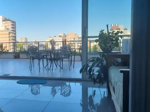 Semipiso de 3 ambientes con terraza en venta Tigre centro