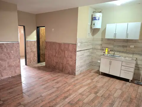 Angaco 4500, Piso 1