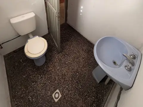 Galpón de 360m2 en zona estratégica para logística