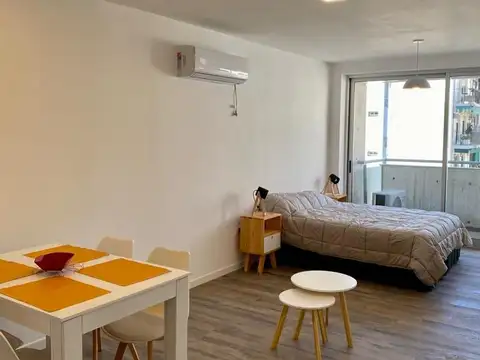 Virrey del Pino 2500, Piso 4