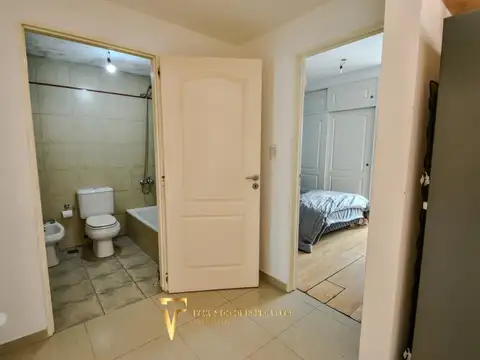 VENTA- PH - DOS AMBIENTES - PATIO INTERNO - AIRE ACONDICIONADO - MATADEROS