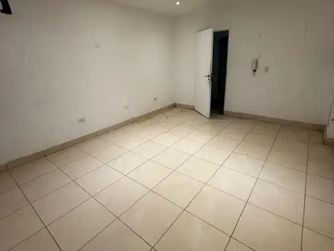 Oficina en Alquiler en Casco Viejo, $ 550.000