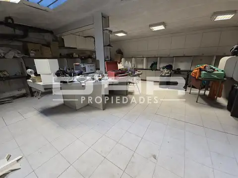 Venta inmueble comercial en block 700m2 - ideal empresa / logística (financiación directa) - cosquín 4800