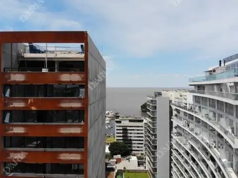 Oficina en venta sobre Av. Libertador y Corrientes, Olivos, Edificio "Palmera Bureau"