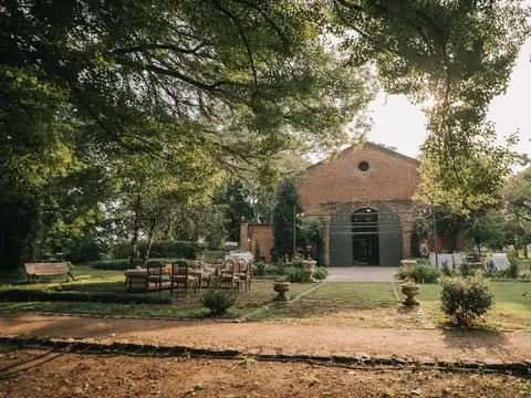 Coronel Brandsen y Ruta 215