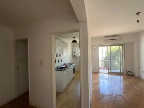 San Lorenzo 2300, Piso 2°