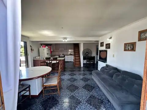 VENTA PH CASA QUILMES PA COCHERA PATIO SIN EXPENSA