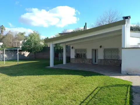 ALQUILER DE CASA DE 2 DORMITORIO EN FUNES