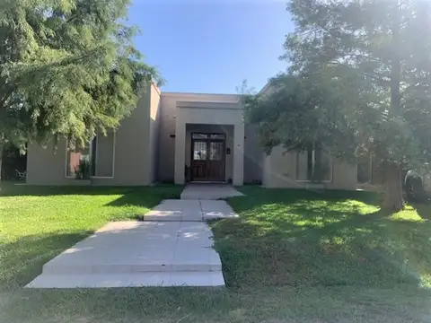 OPORTUNIDAD venta casa de 4 ambientes en Marinas del Pilar