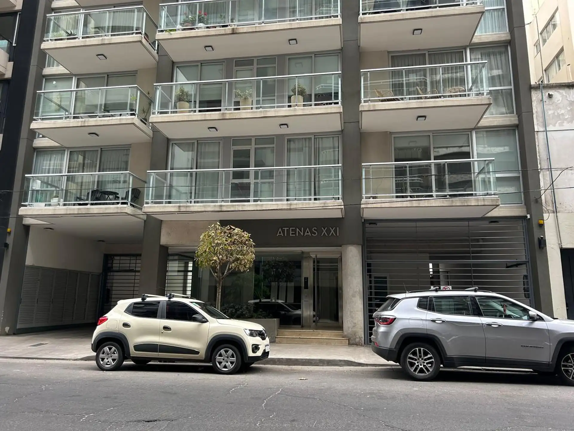 Departamento tres ambientes en Plaza Mitre