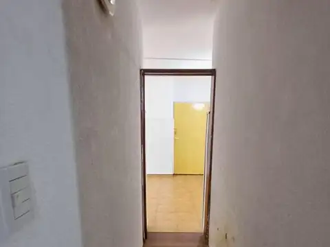 Las Flores 1600, Piso pb