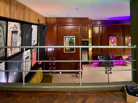 La Mansión 247 | Casa comercial, ideal: productora o centro cultural | Jardín, terraza, quincho y cochera