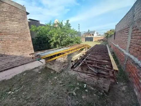 Terreno en Alquiler 10  mts Frente