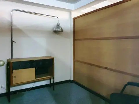 Oficina en Venta con 1 cochera