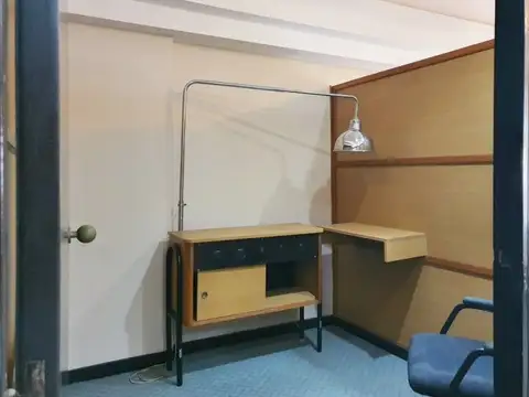 Oficina 191 m² con cochera en el mismo piso – Corrientes 861