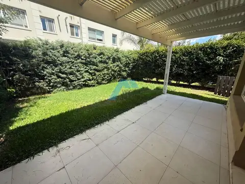 Casa Dúplex  en Venta en Boulevard del Sol, Pilar, G.B.A. Zona Norte