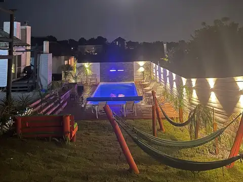 Casa en Venta con 6 cocheras