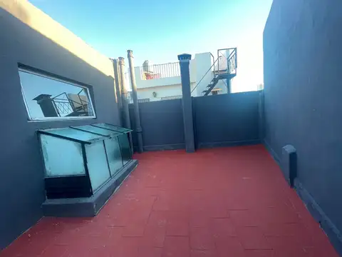 ALQUILER PH 2 AMB MATADEROS SIN EXPENSAS PLANTA A