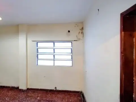 Húsares villa Tesei 300