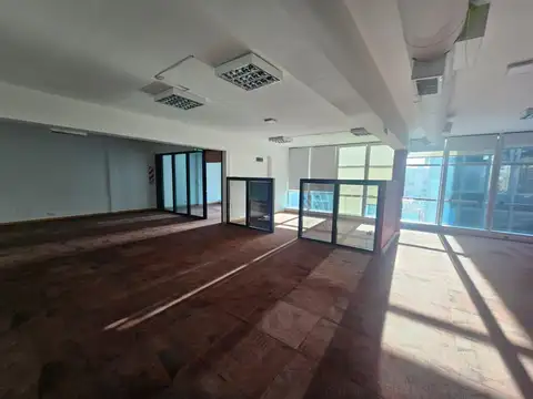 Oficina en Alquiler en Microcentro de 330 m2