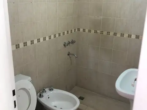 Departamento en Venta en Remedios De Escalada, USD 65.000